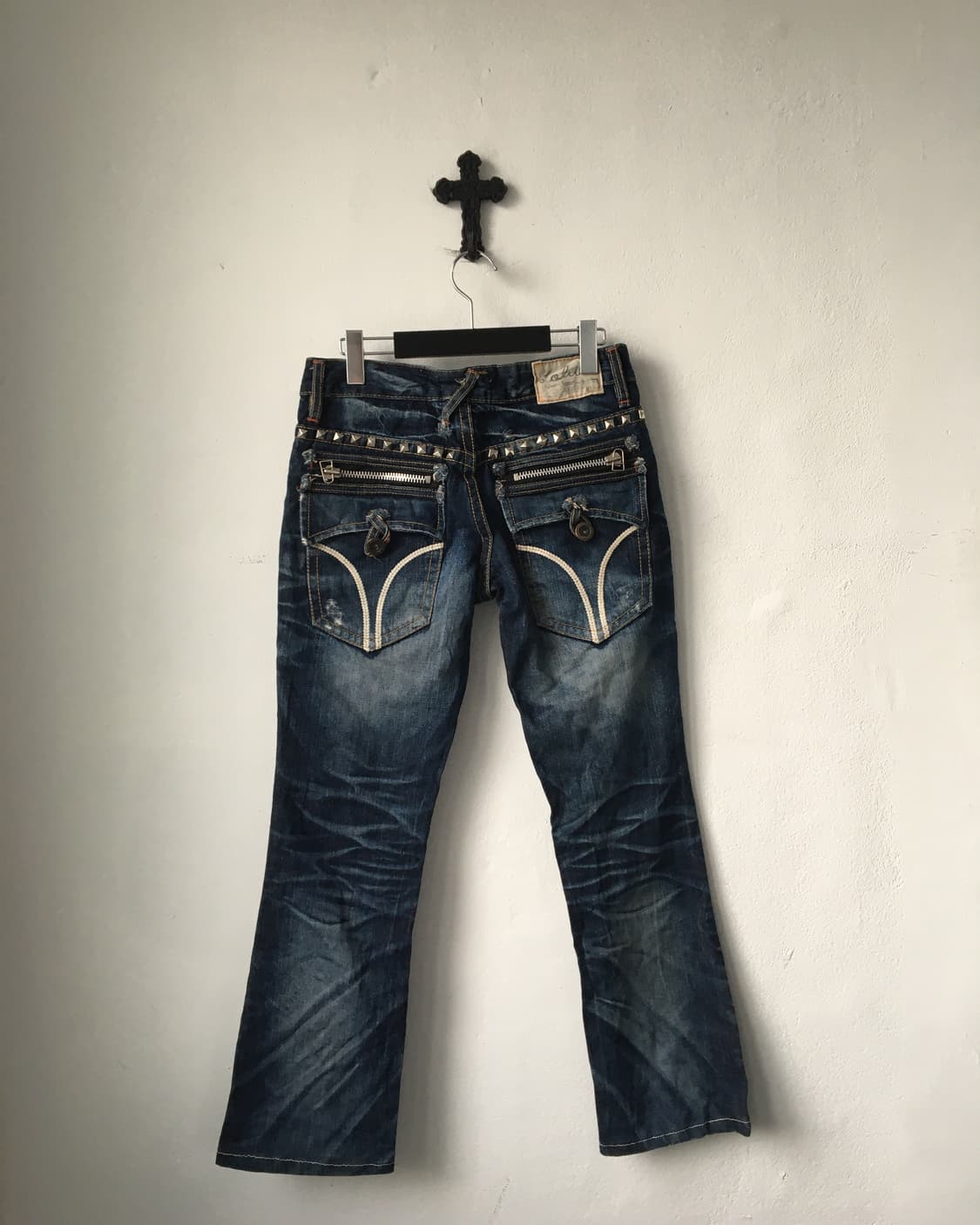 Stud point washing denim pants 상품이미지2