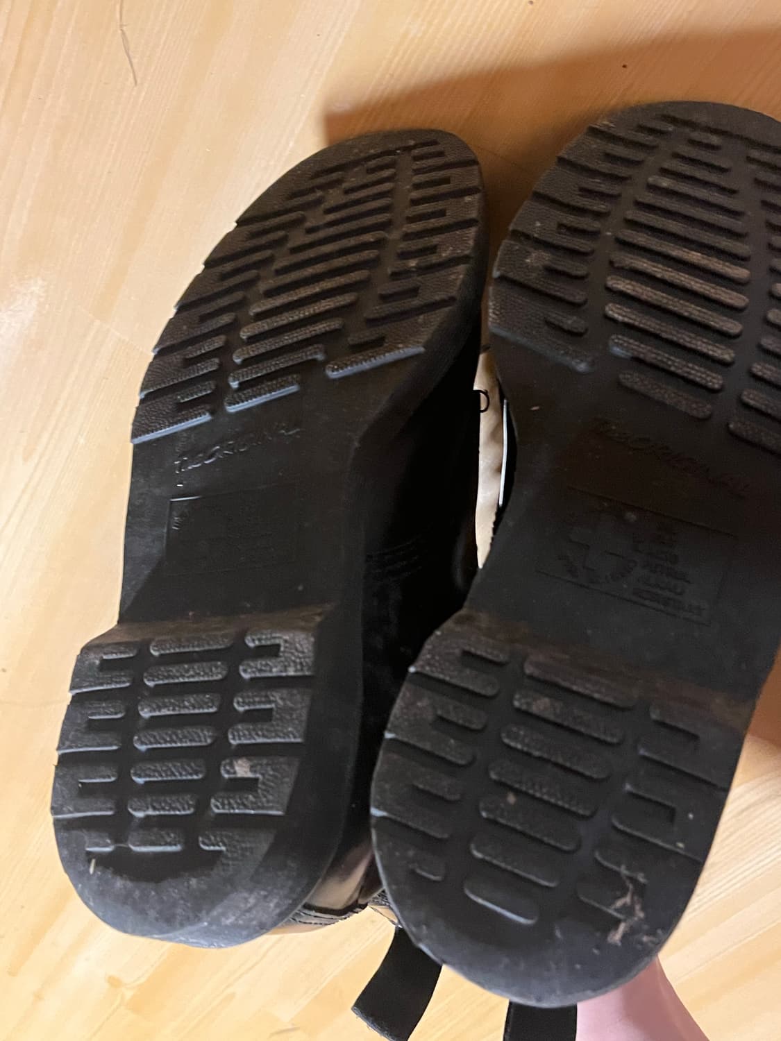 닥터마틴 모노 1460 부츠 UK6 상품이미지4