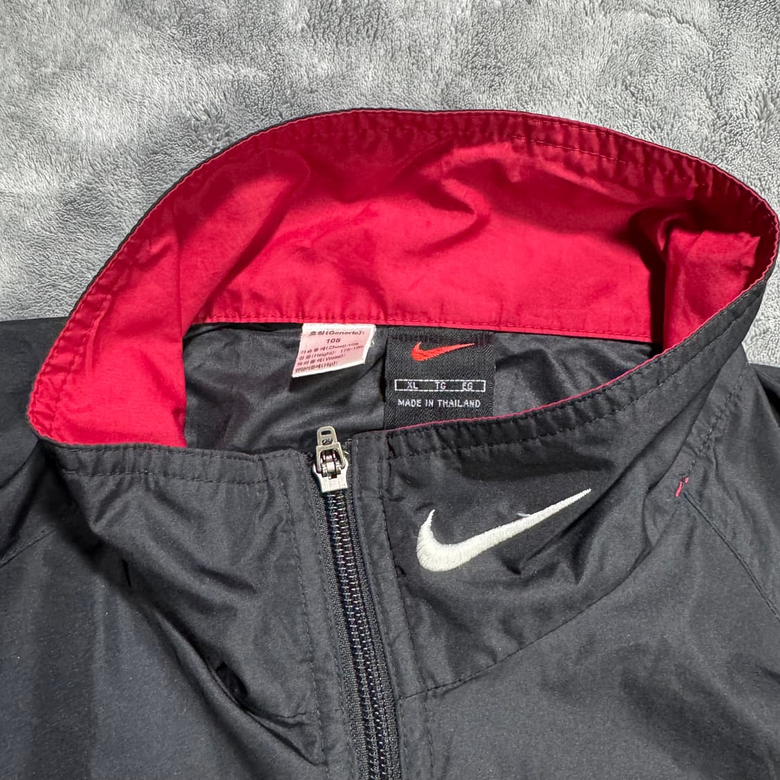 나이키 올드스쿨 카라 로고 바람막이 상품이미지2