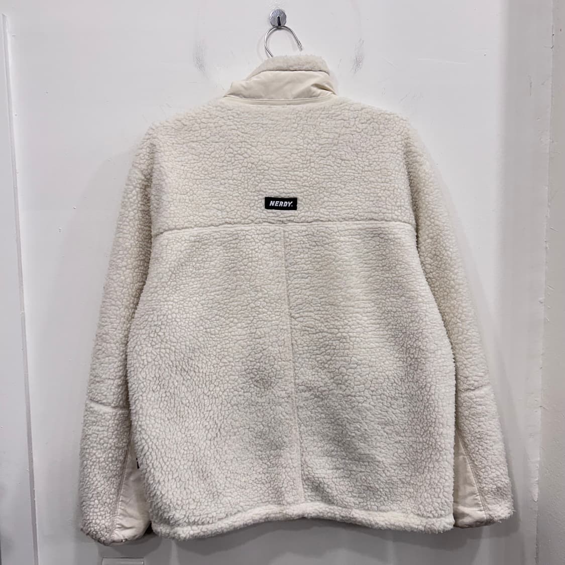 널디 러버와펜 포켓 뽀글이 하이넥 플리스 상품이미지5