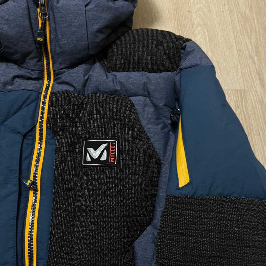 밀레 구스다운 후드 헤비 패딩 M/95  상품이미지3