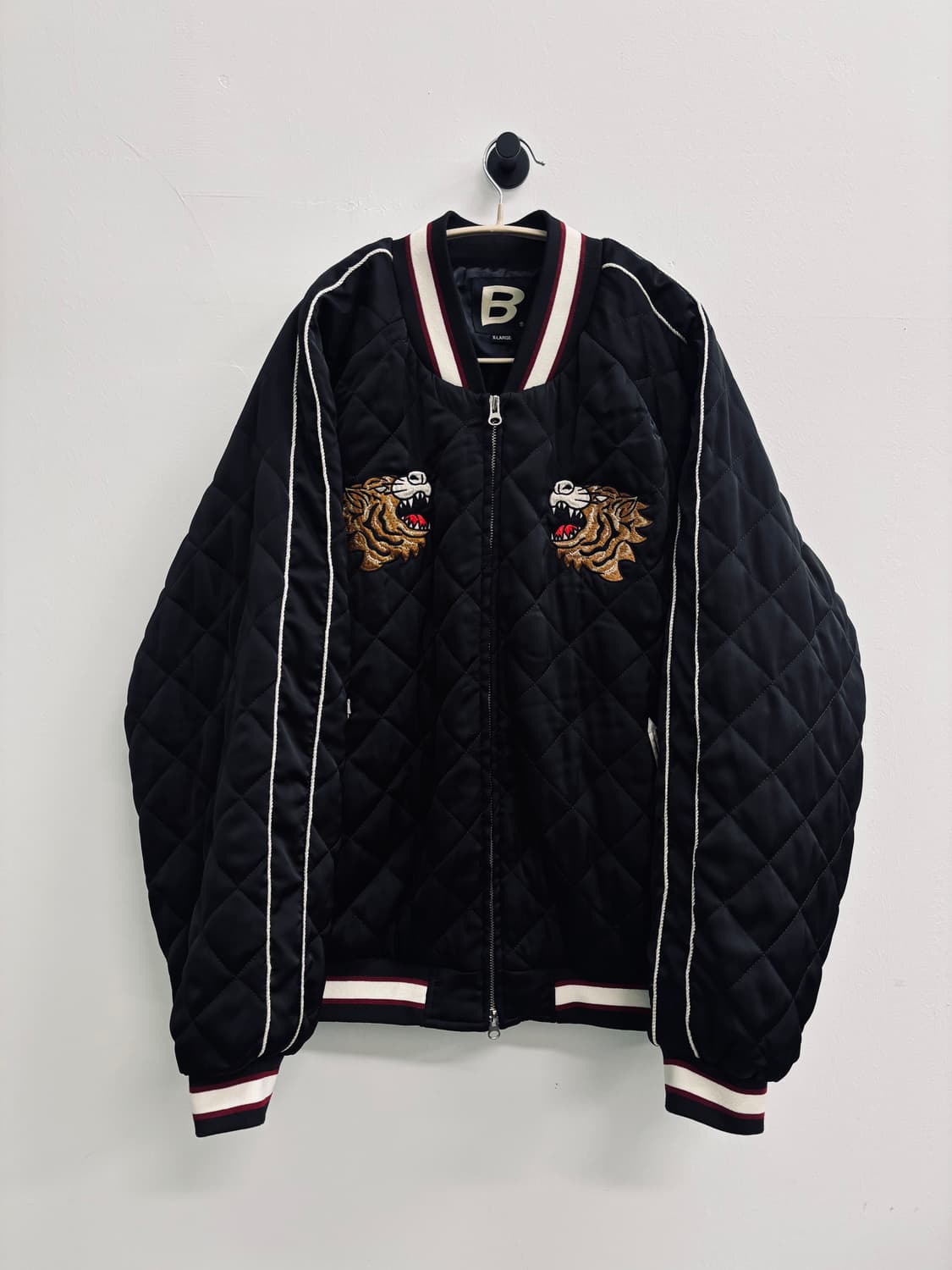 BLUR 블러 타이거 자수 퀼팅 수베니어 자켓 상품이미지2