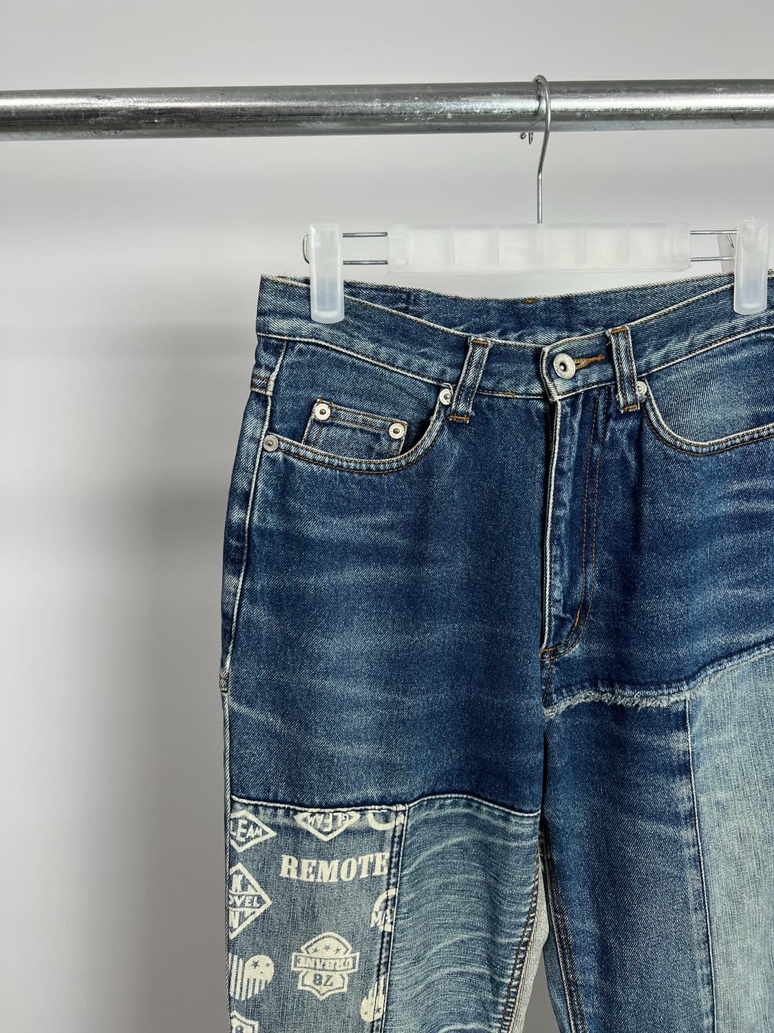 BACK & FORTH 패치워크 부츠컷 데님 팬츠 상품이미지2