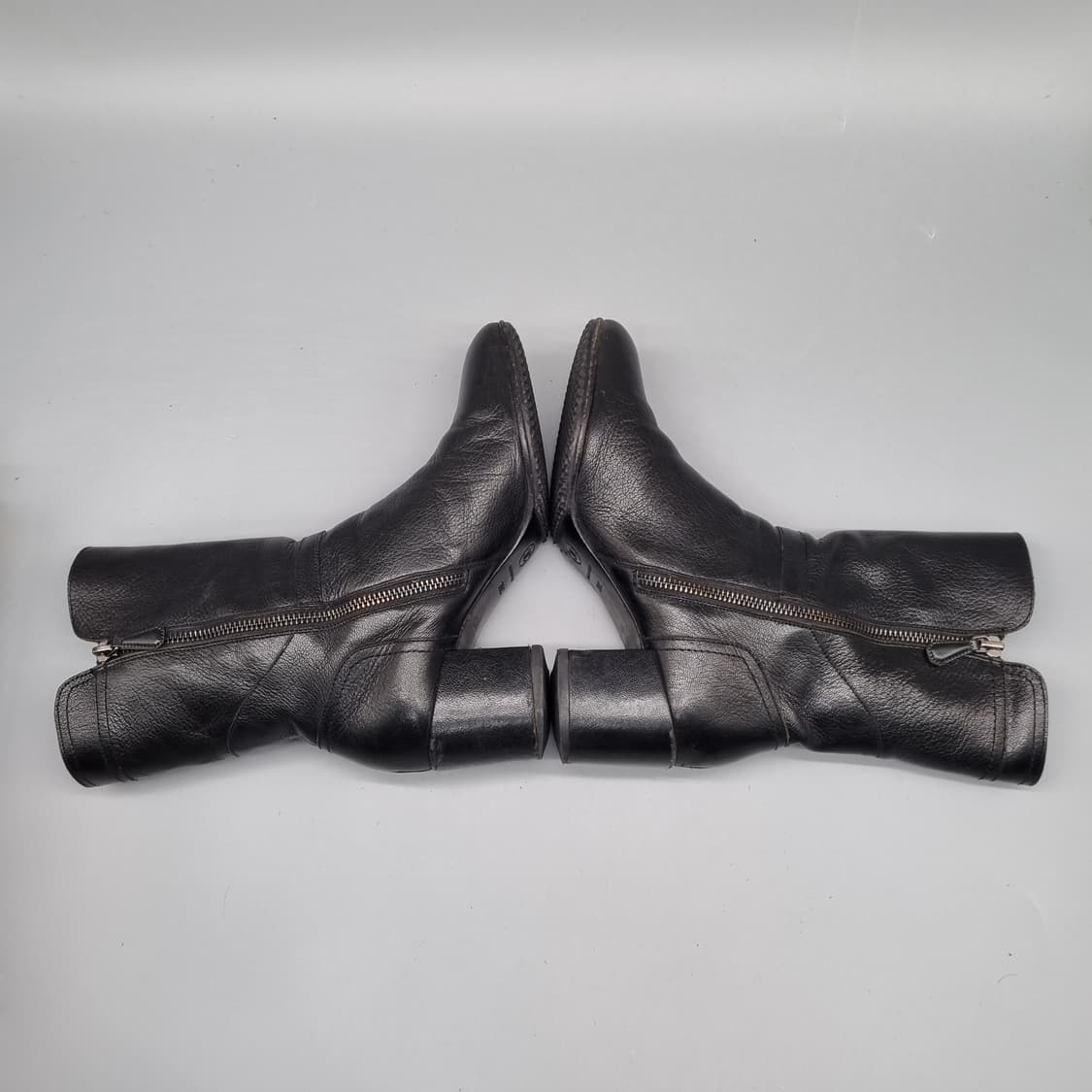 샤넬 레더 여성앵클부츠38 240 굽 상품이미지5