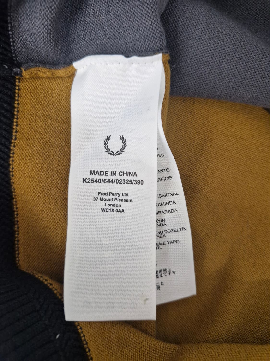 프레드페리(PRED PERRY)사선 블록 니트 상품이미지8