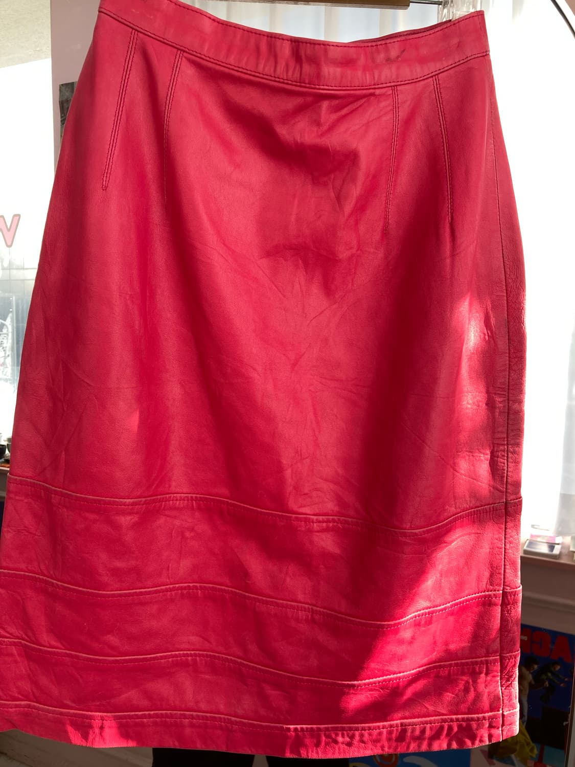 핫핑크 레더 미디 스커트 상품이미지7