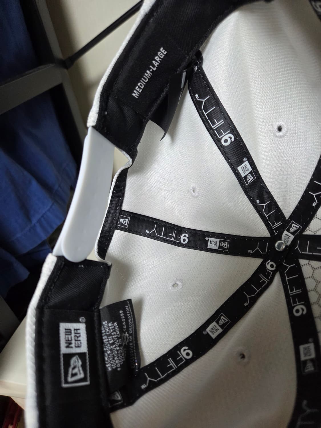 [ML] 뉴에라 무한도전 400회 한정판 인조가죽 스냅백 네이비 M-L 상품이미지6