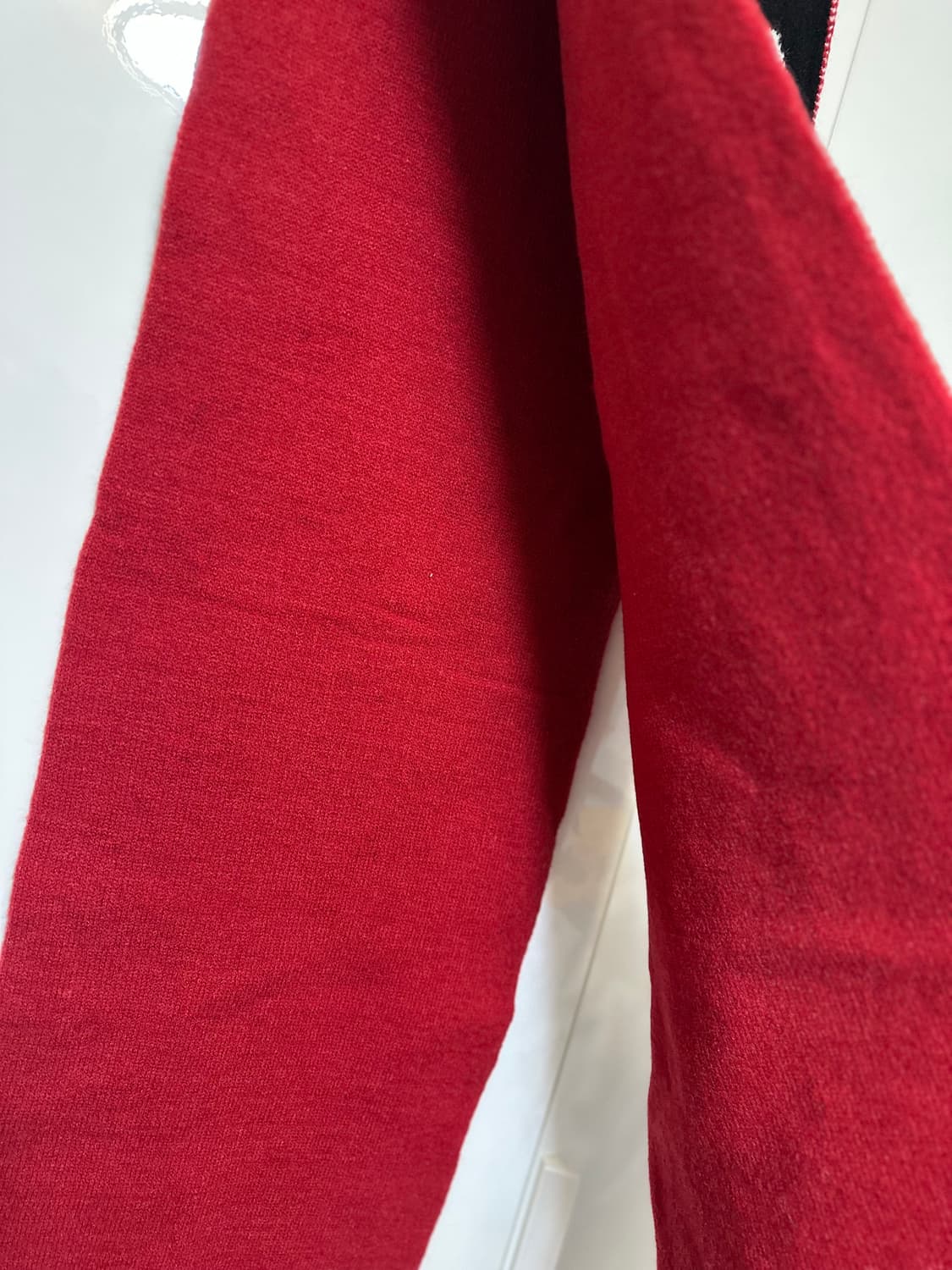 샤넬 블랙 로고 패턴 캐시미어제니머플러 상품이미지4