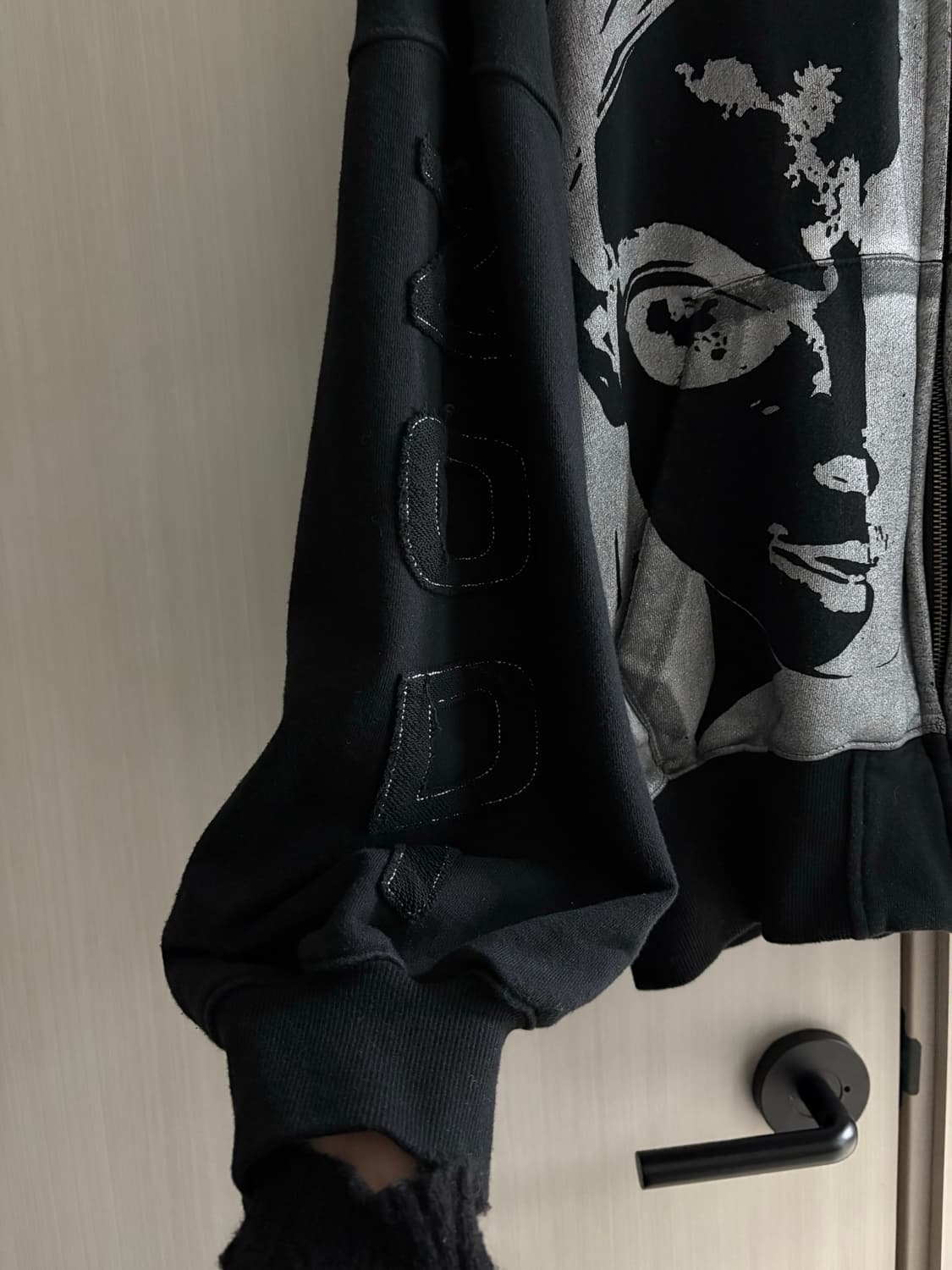 오도어 조디악 후드집업 상품이미지3