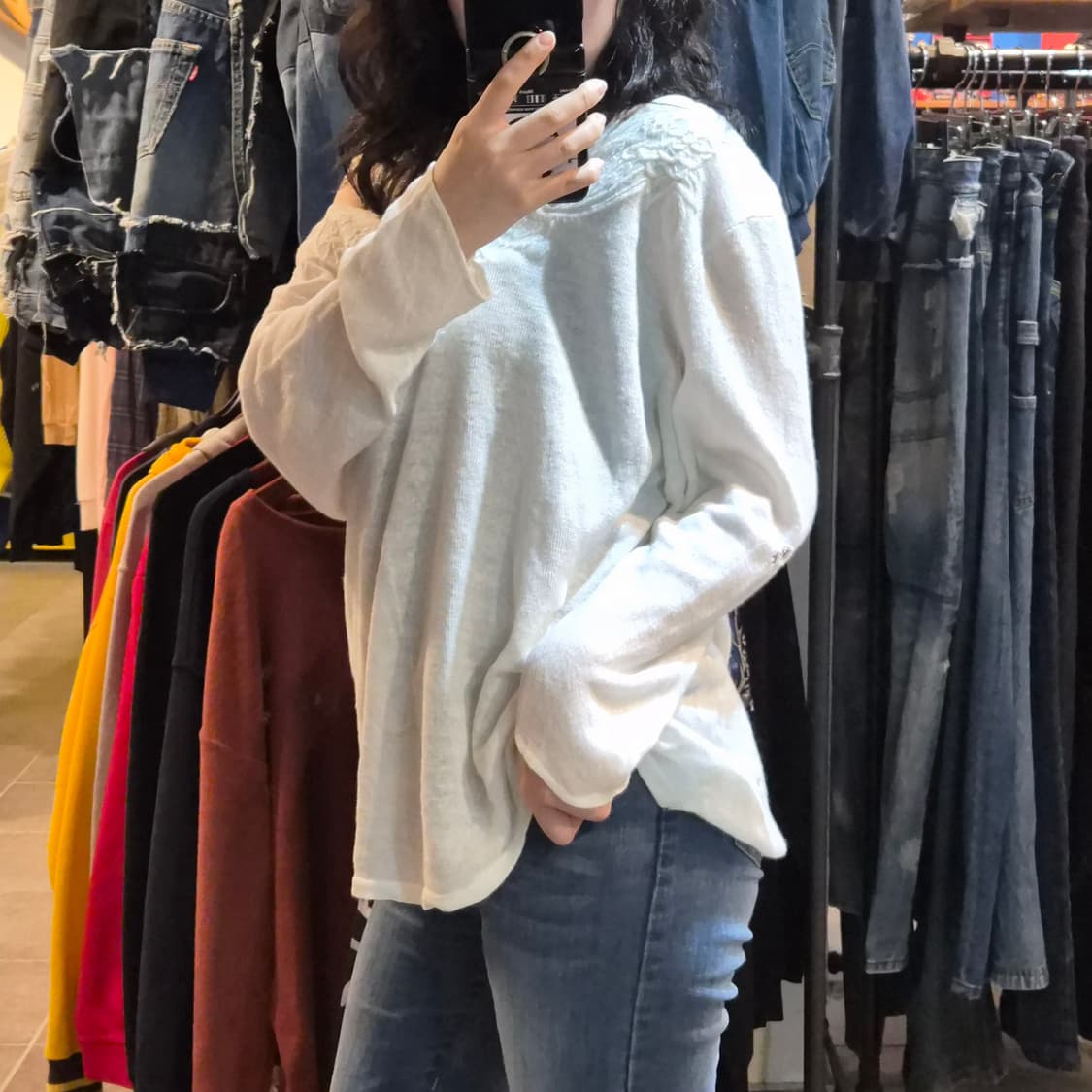 [NO.9] 로렌 화이트 자수 니트 상품이미지4