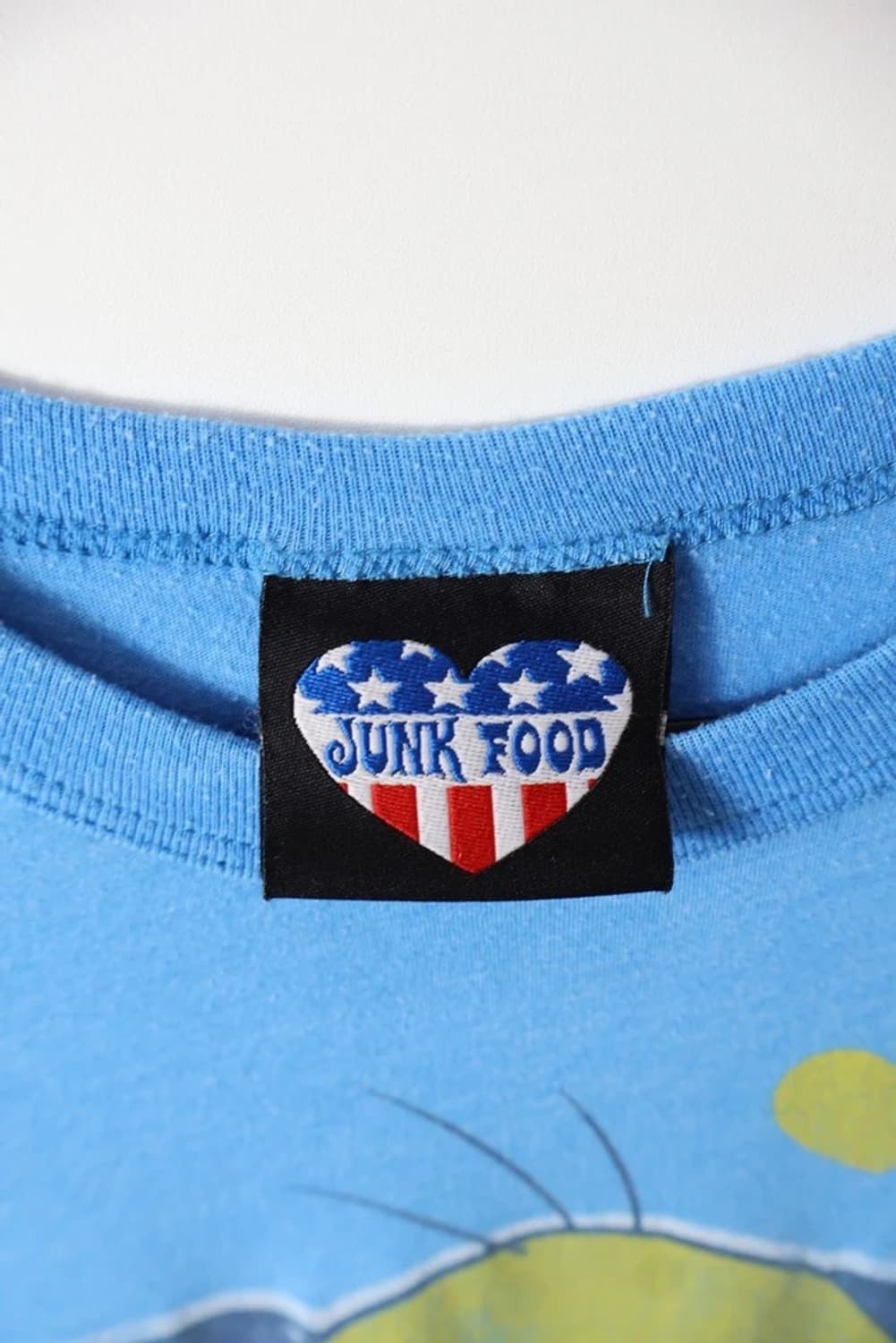 Junk Food Tweety Graphic Tee 상품이미지5