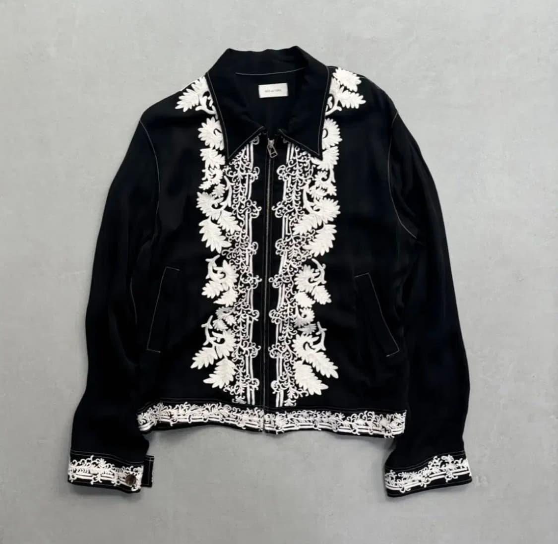 [구매글] Bad J.w Embroidered 셔츠 자켓 상품이미지1