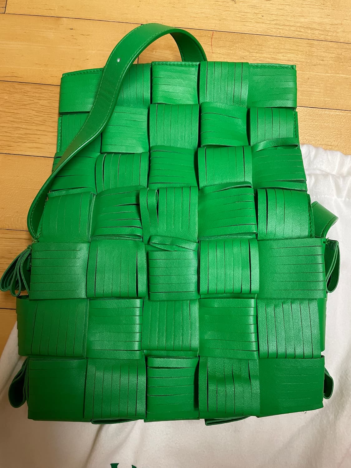 보테가 베네타 Green Intrecciato Fringe bag 상품이미지8