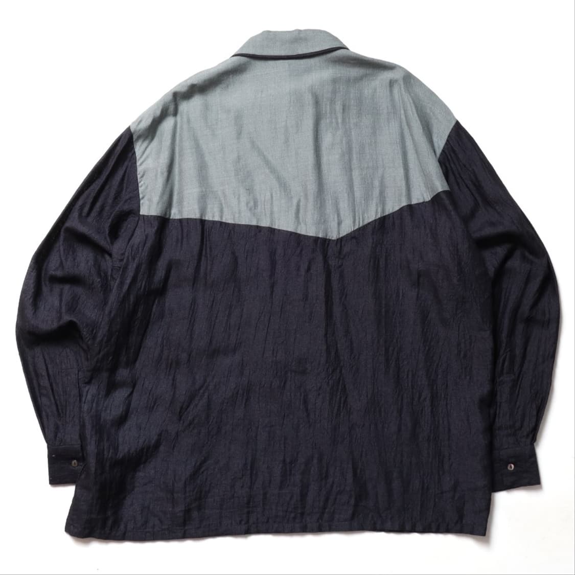 나이스네스 NiceNess Majaw Silk Shirt

 상품이미지5