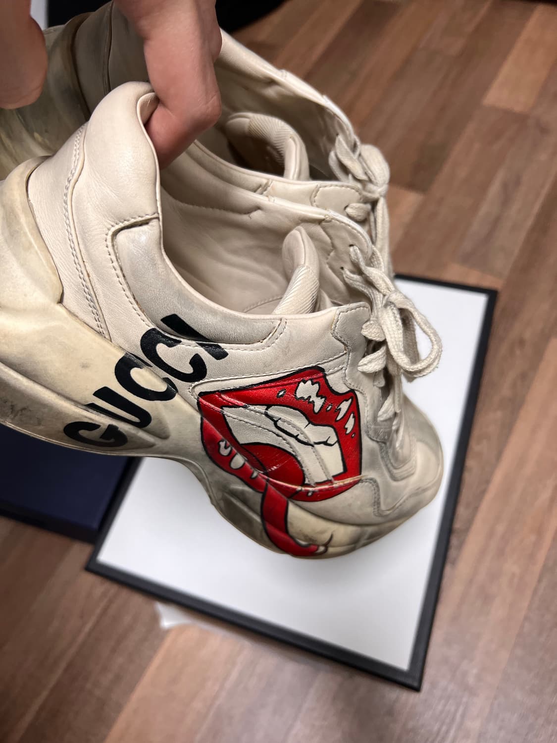 구찌 라이톤 더티 입술 7사이즈 상품이미지3