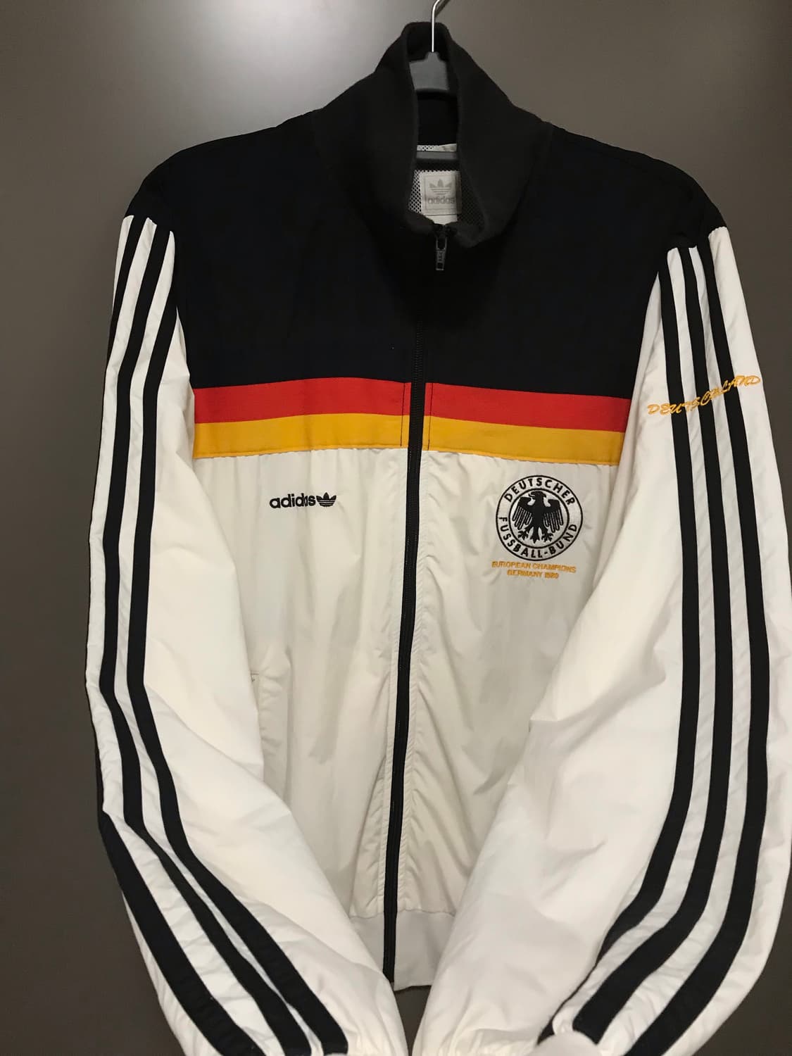 아디다스 독일 바람막이 상품이미지3