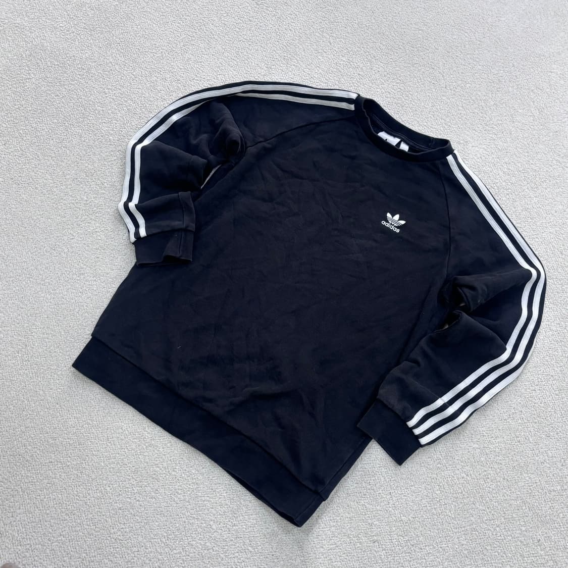 XS 아디다스 스몰로고 맨투맨 티셔츠 0403E 상품이미지1