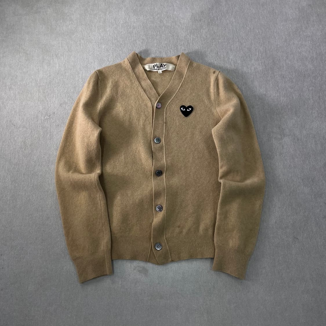 W 95 꼼데가르송 베이지 울 가디건 상품이미지1