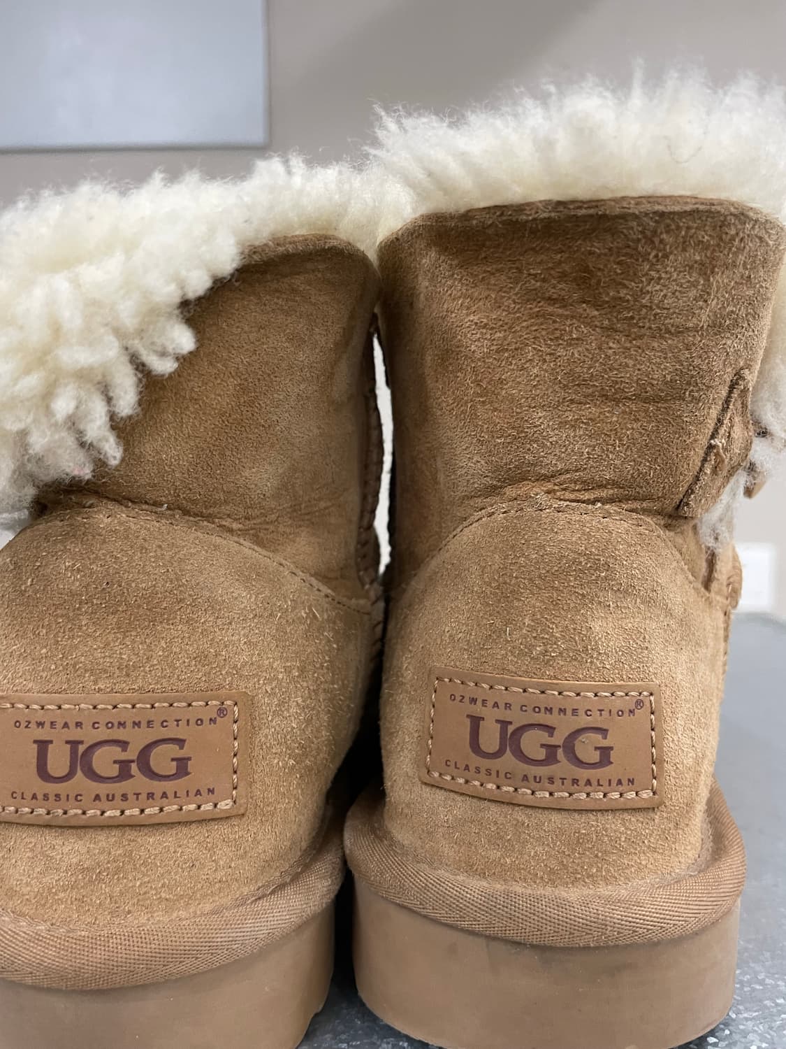 어그 베일리 버튼 II 230 상품이미지8