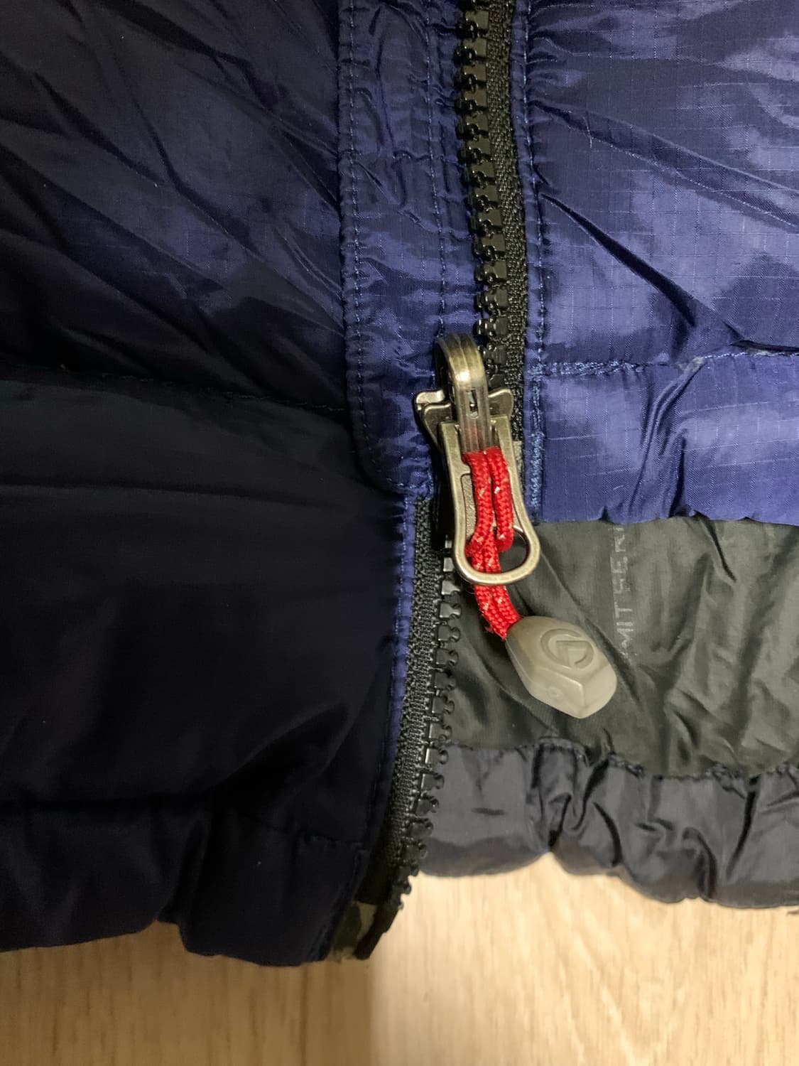 nfd00b63 노스페이스 패딩 L사이즈 상품이미지8