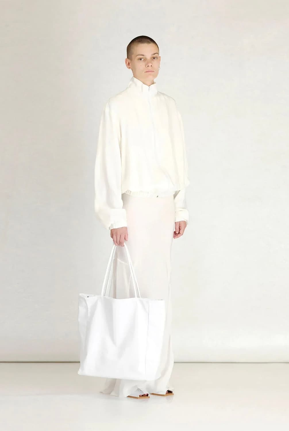 가브리엘라 콜 가먼츠 No.261 벨벳 자켓 상품이미지1