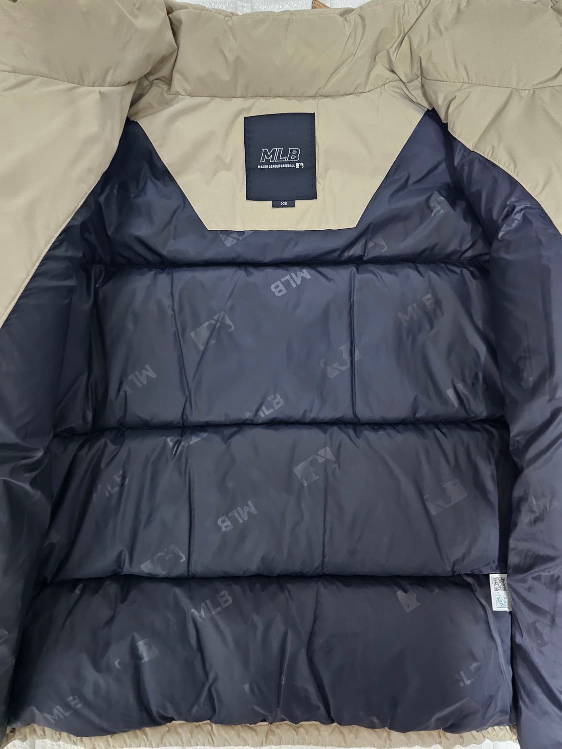 MLB 남녀공용 베이직 덕다운 숏패딩 XS 상품이미지3