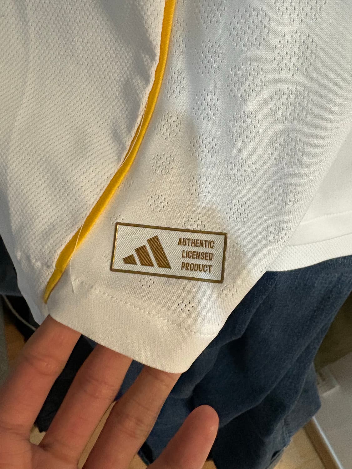 레알마드리드 25/26시즌 벨링엄 유니폼 어센틱 상품이미지3