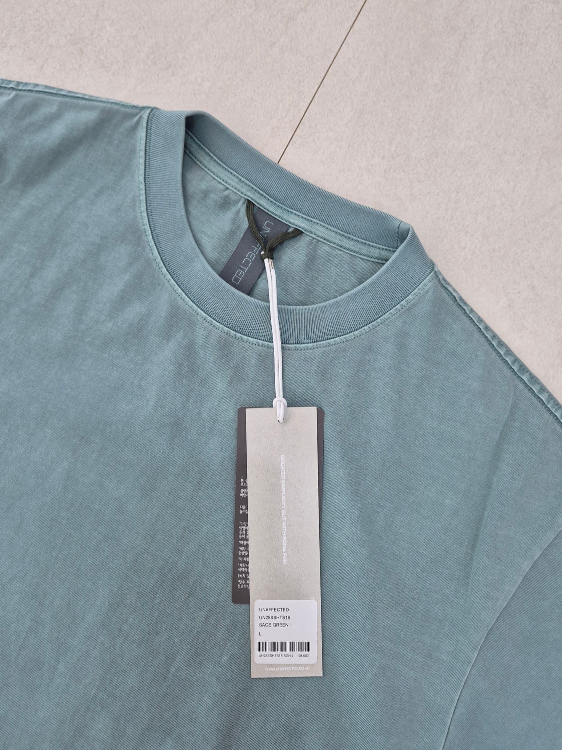 (새상품) UNAFFECTED SIDE POCKETS T-SHIRT L 상품이미지2