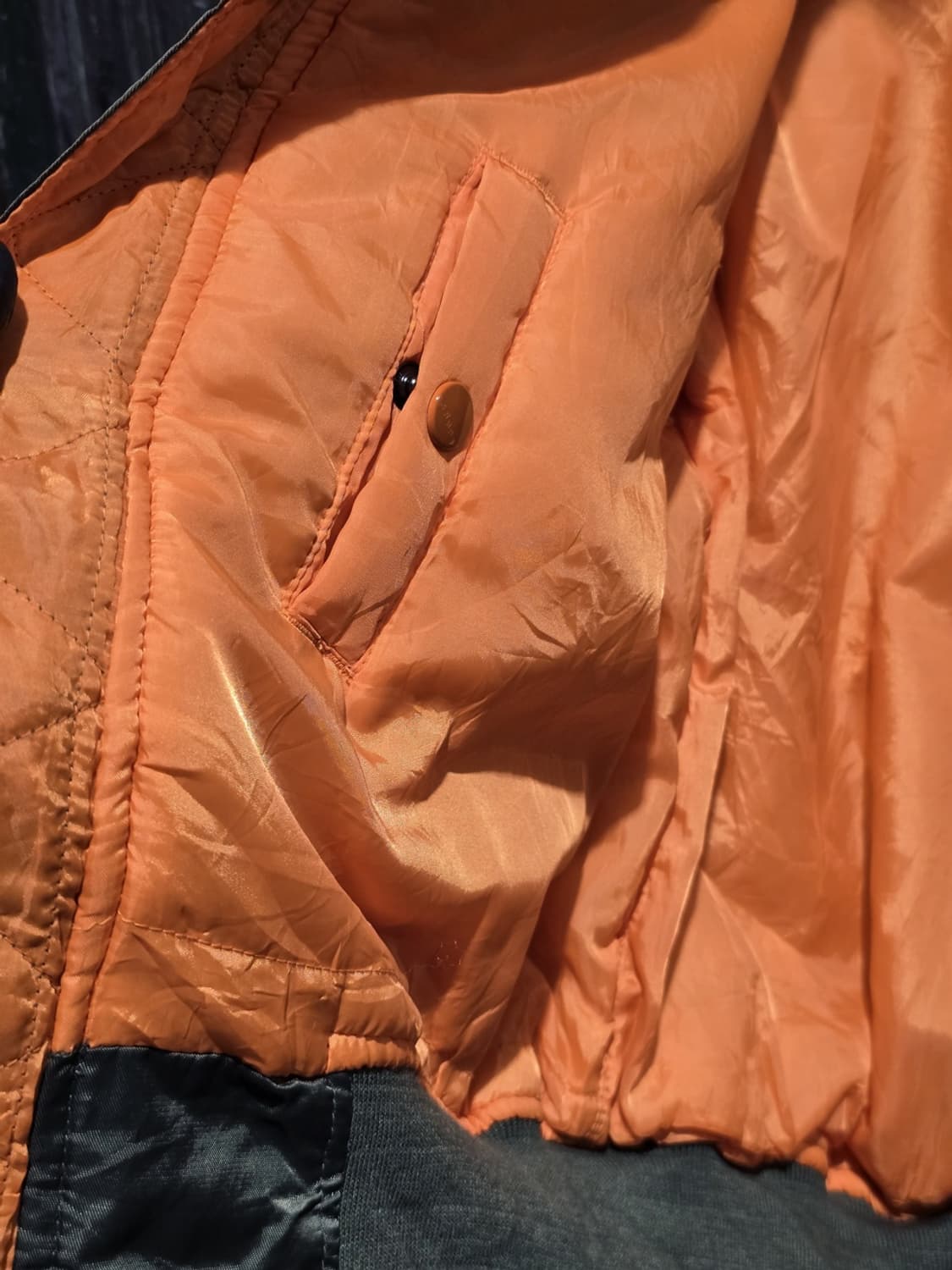 Alpha Industries Custom MA-1 Jacket 상품이미지5