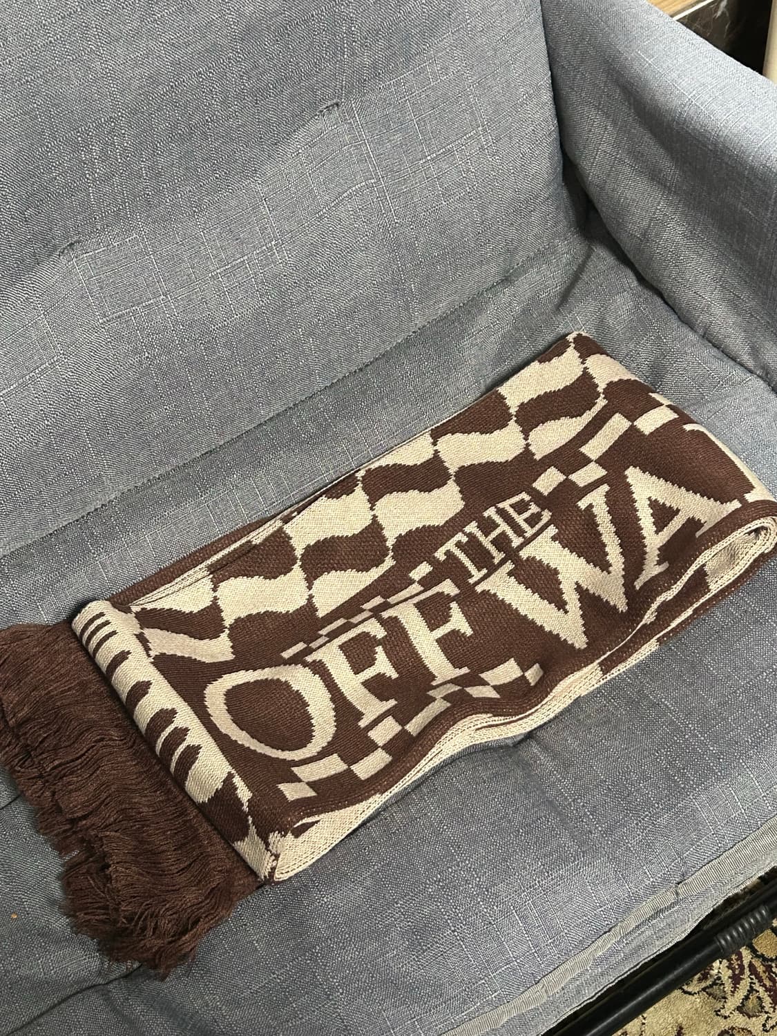 VANS x 레어버스 성수 콜라보 머플러 브라운베이지 상품이미지1