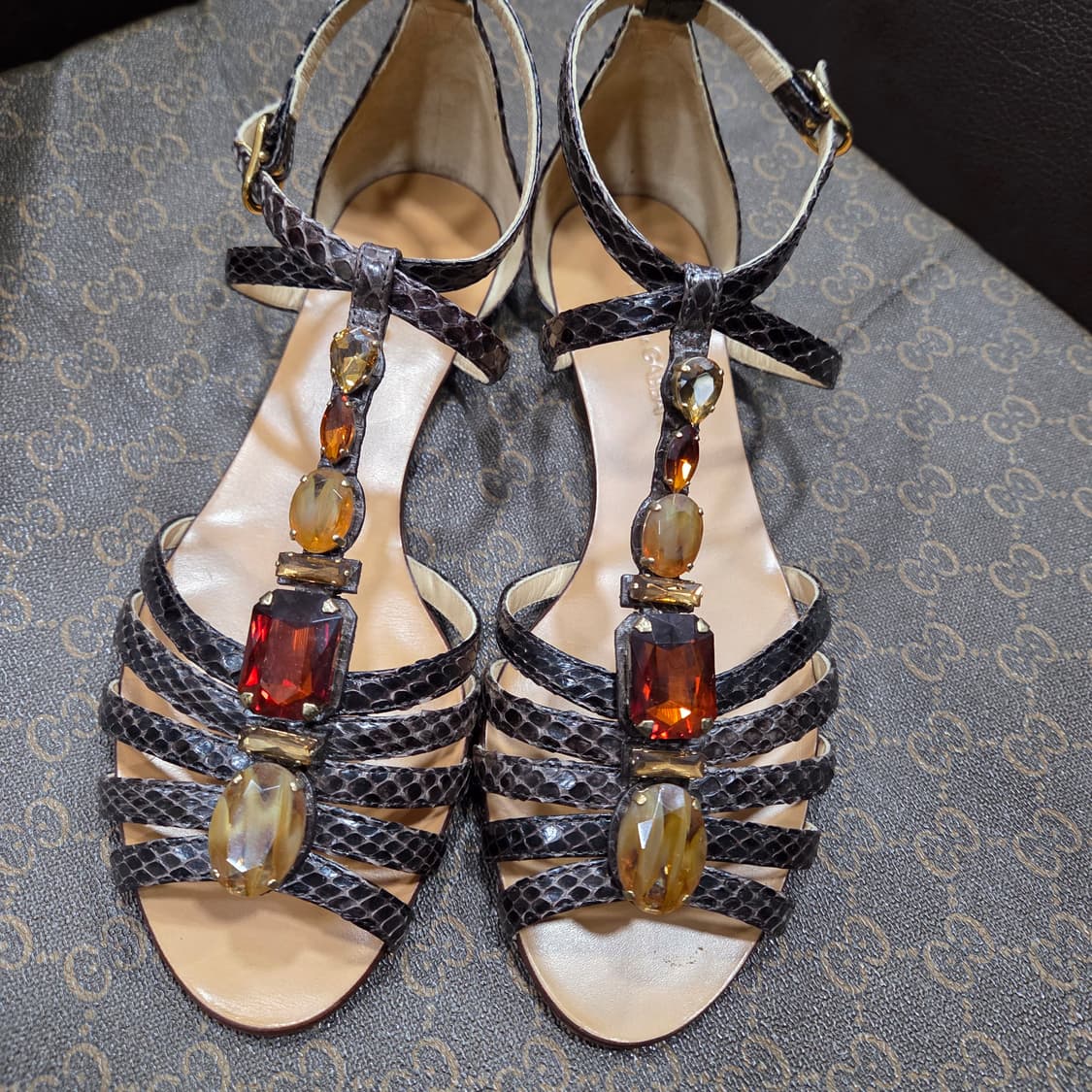 돌체앤가바나 보석 샌들 상품이미지1