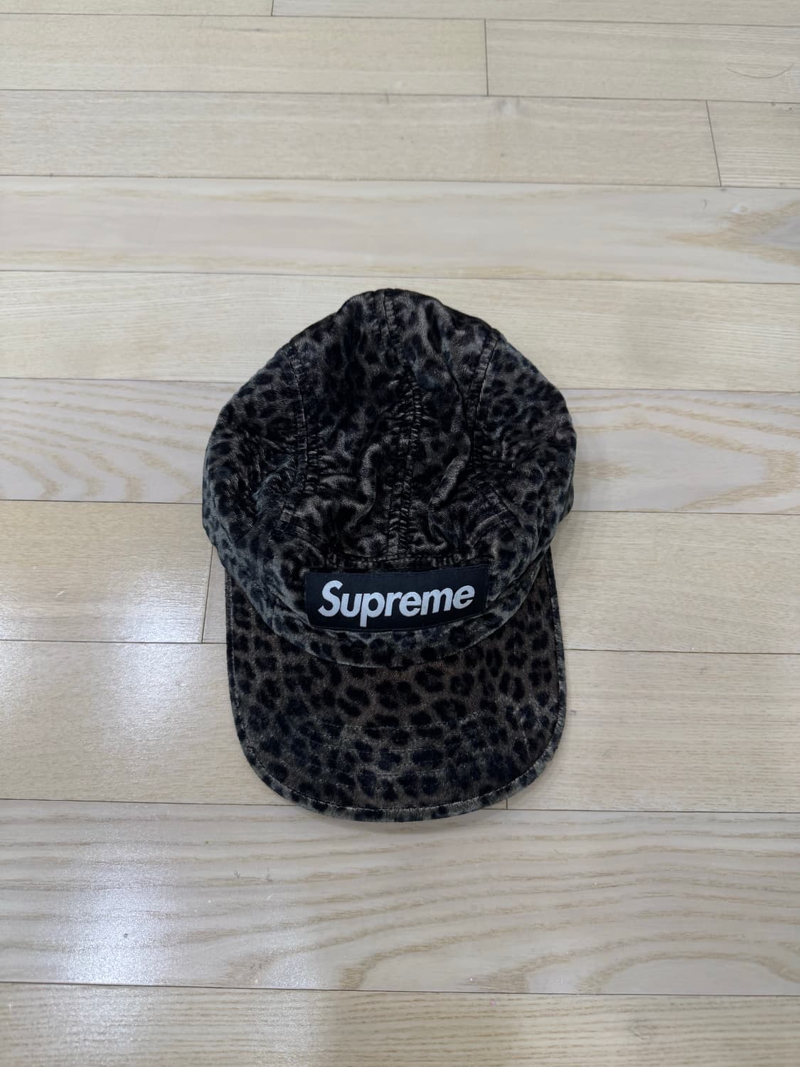 슈프림 레오파드 벨벳 캠프캡 블랙 - 24SS 상품이미지2