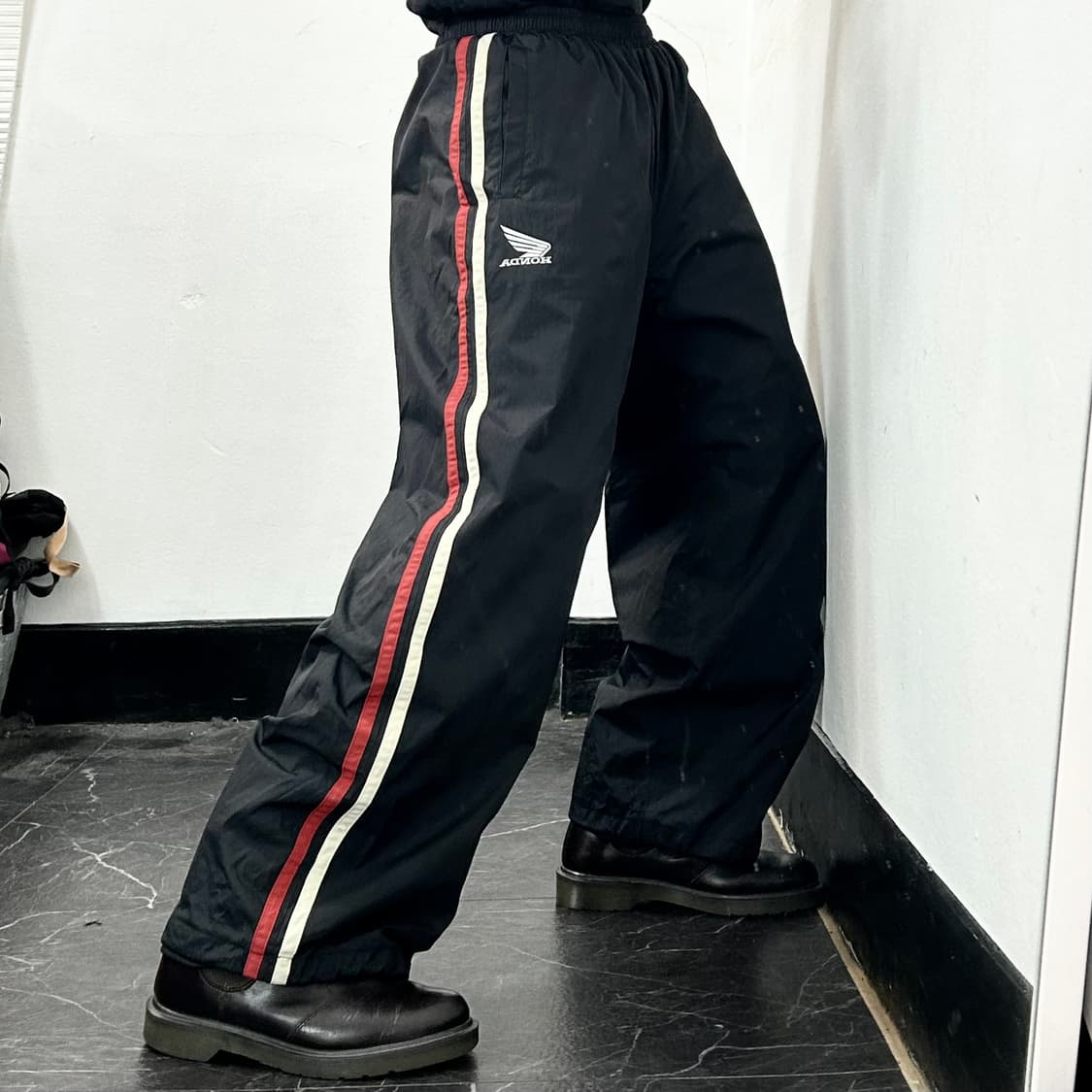혼다 나일론 와이드 트랙 팬츠 상품이미지1