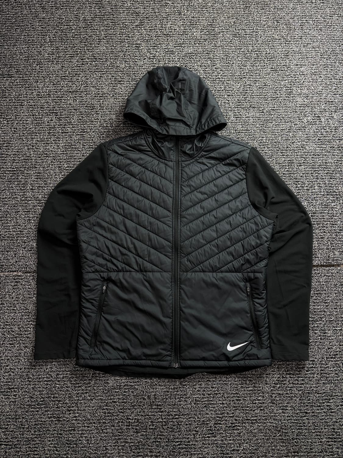 나이키 에어로프트 경량 다운 러닝 자켓 1673 상품이미지2