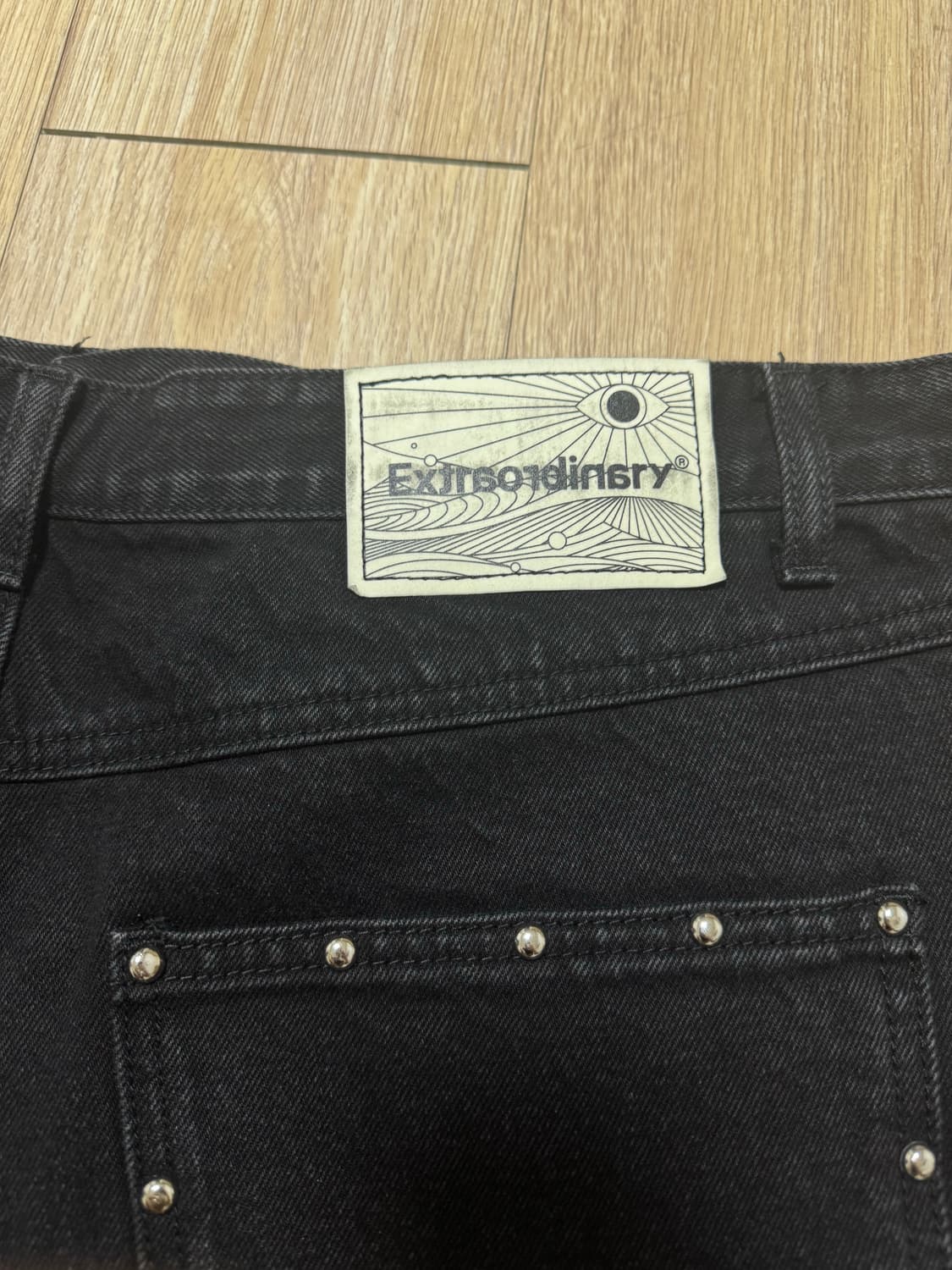 XL) 엑스트라오디너리 스터드 데님 숏츠 상품이미지5