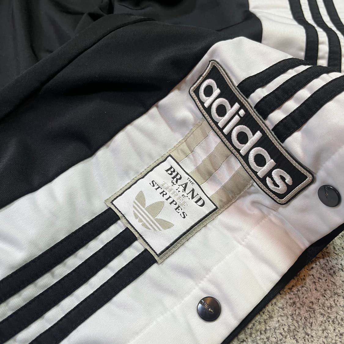 아디다스 아디브레이크 스냅 트랙 조거팬츠 상품이미지2