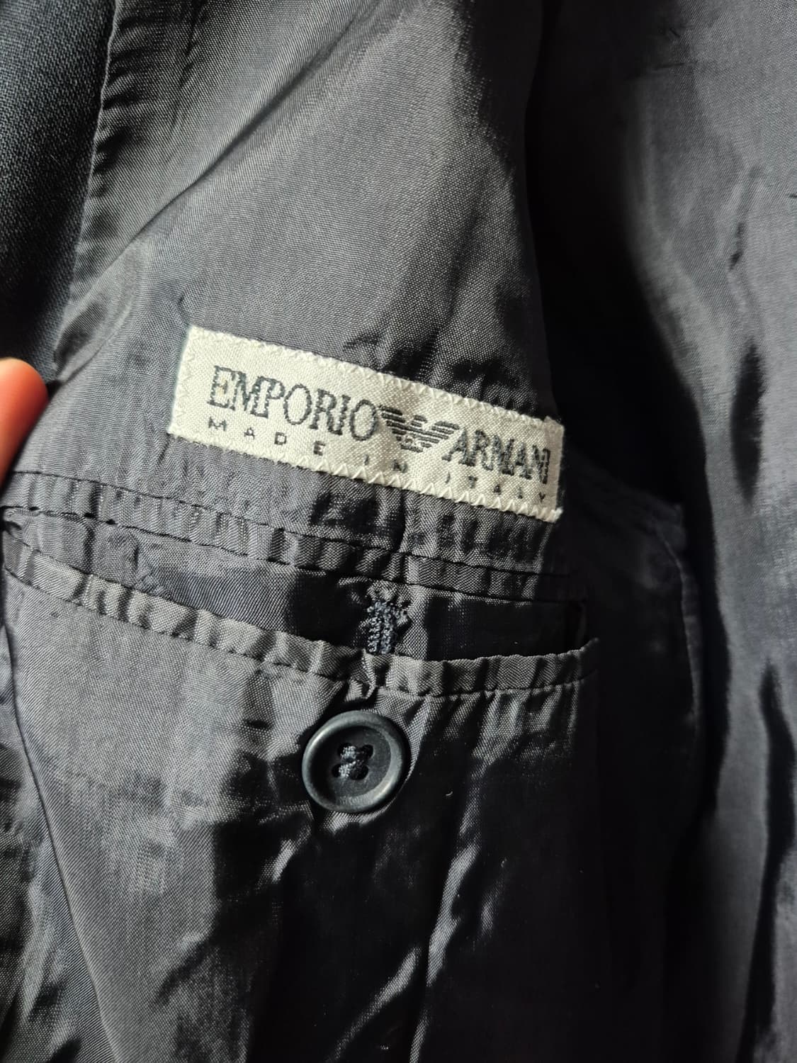 엠포리오 알마니 정품 남자 자켓 실사이즈 105 팝니다 상품이미지3