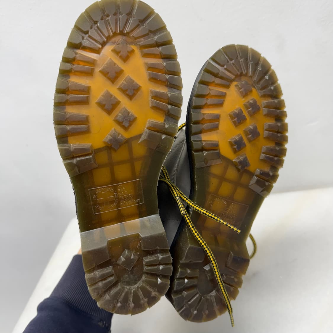 (UK5 240)닥터마틴 워커부츠.939 그레이 6홀 상품이미지7