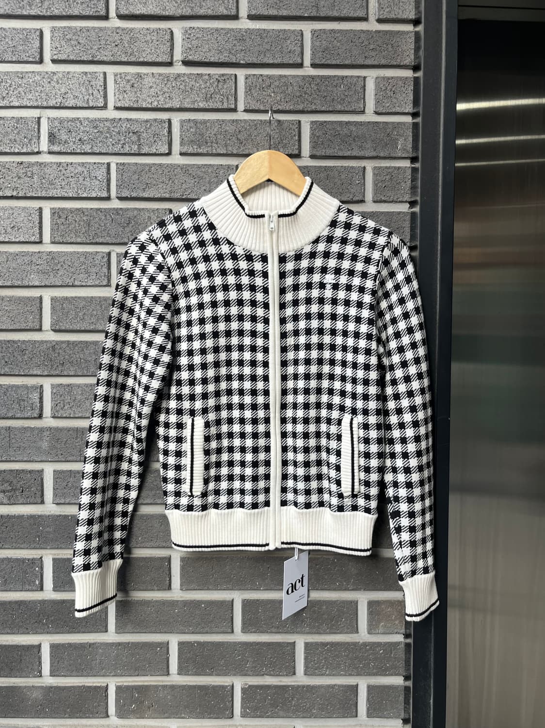 COURREGES 꾸레쥬 니트집업 상품이미지1