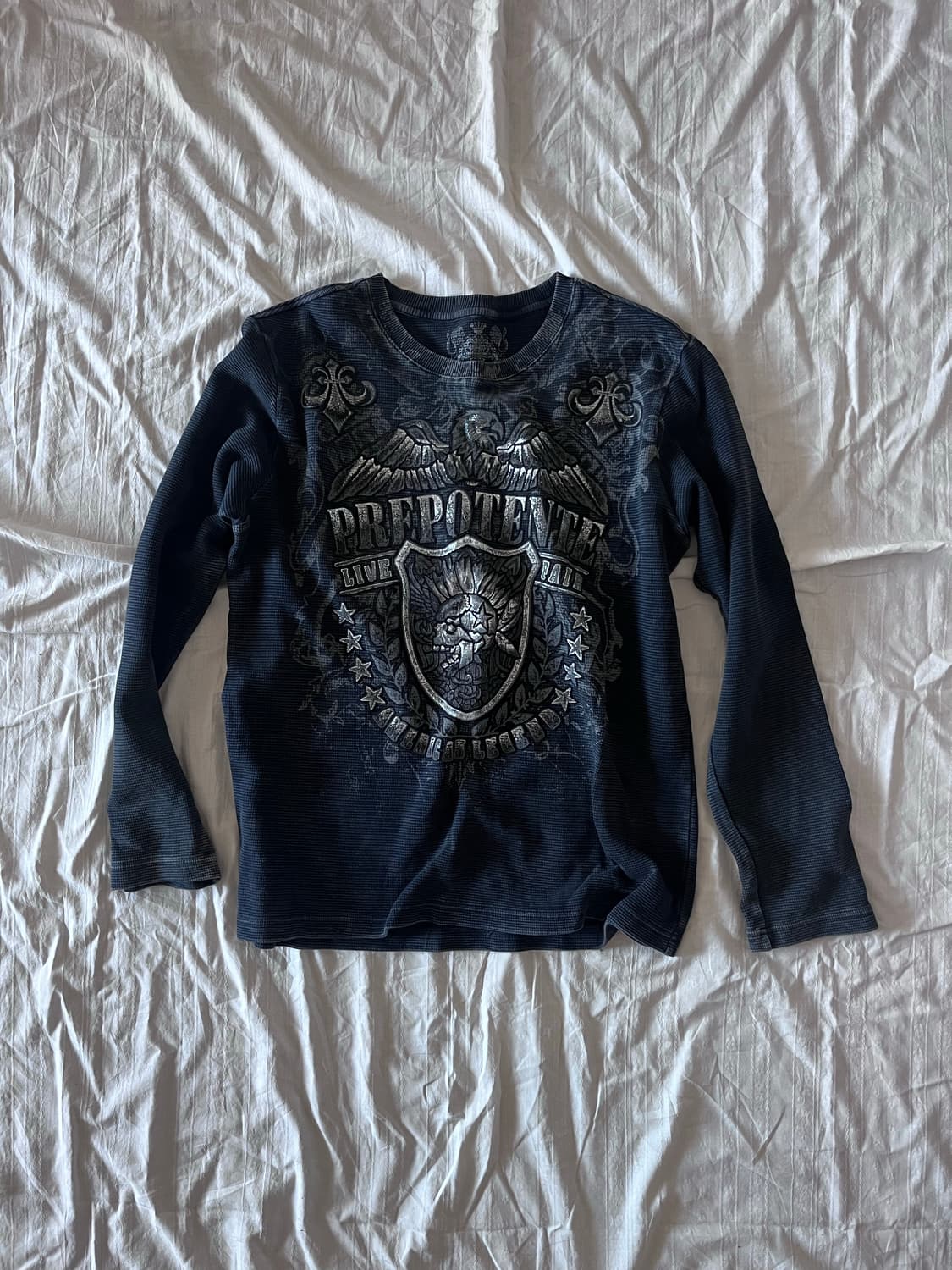 Prepotente gothic print long sleeve 상품이미지1