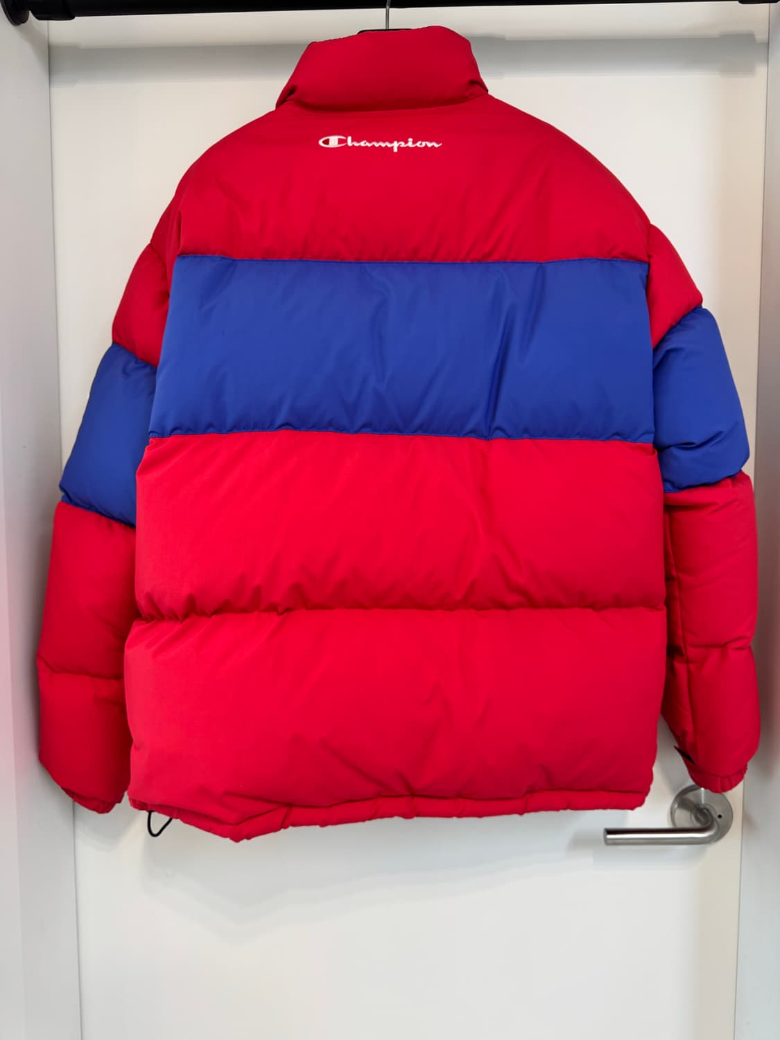 챔피온 빅로고 패딩 XL 상품이미지4