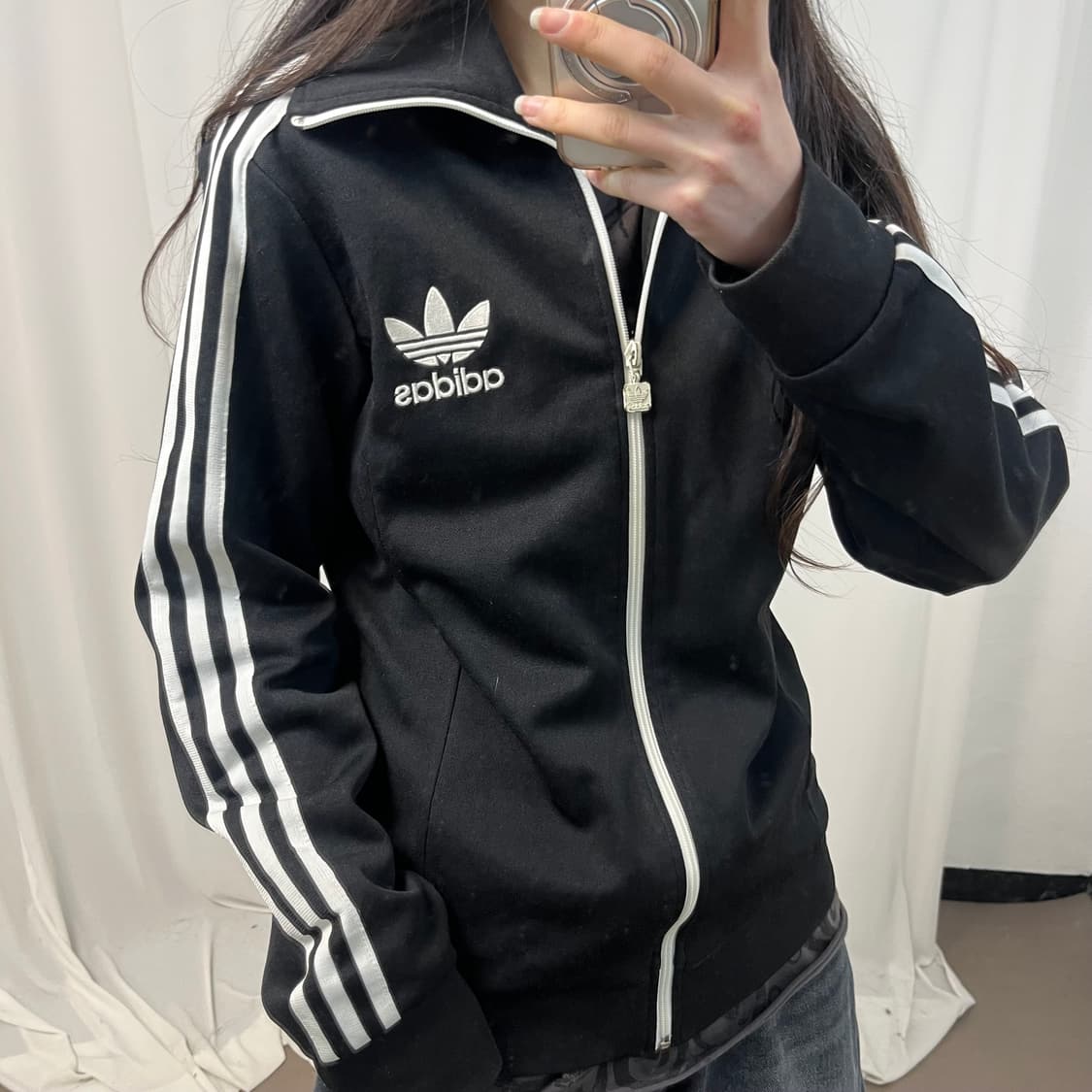 Adidas Black Europa Track Jacket 상품이미지3