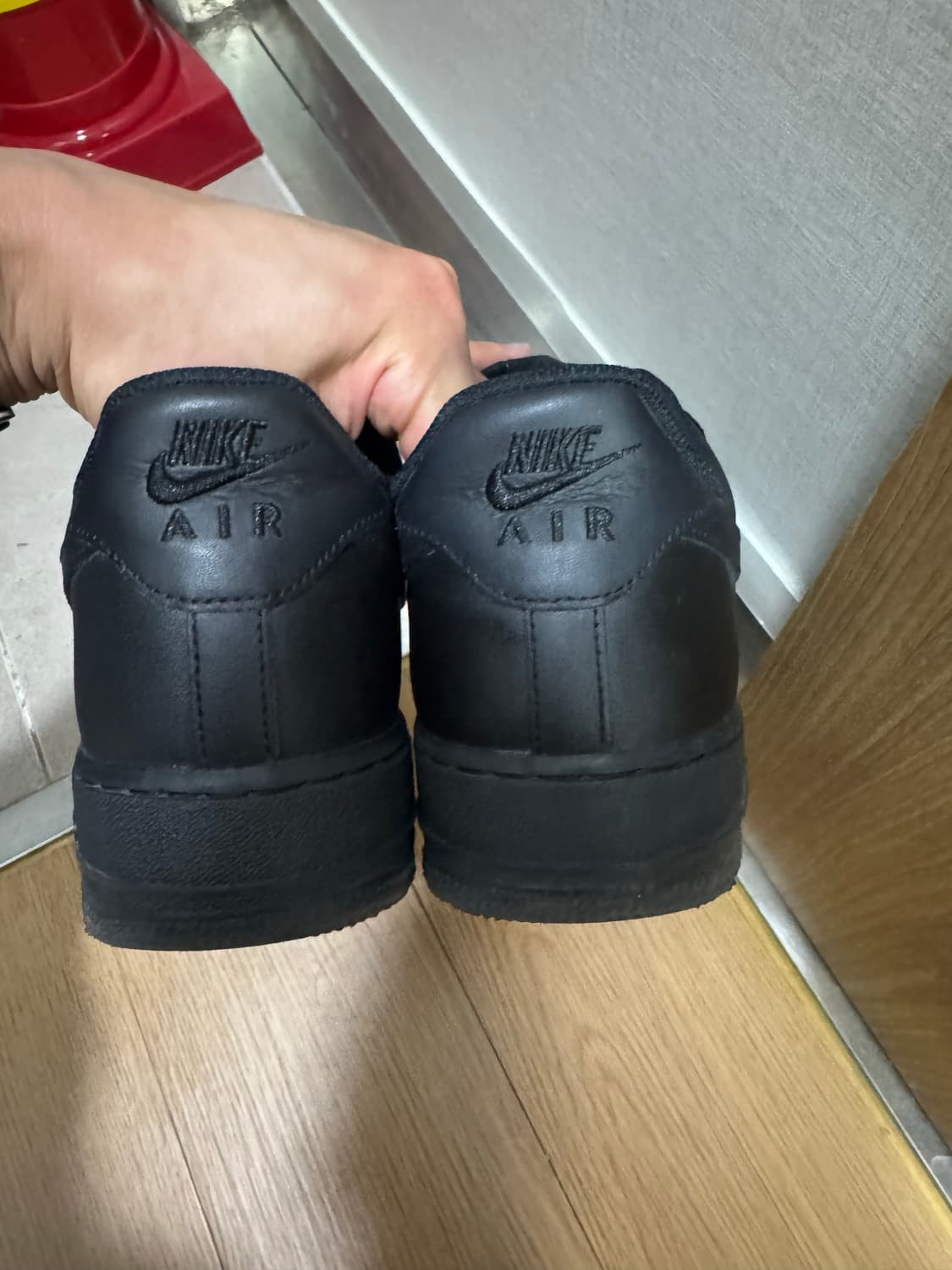 에어포스 1 트리플블랙 290사이즈 상품이미지2