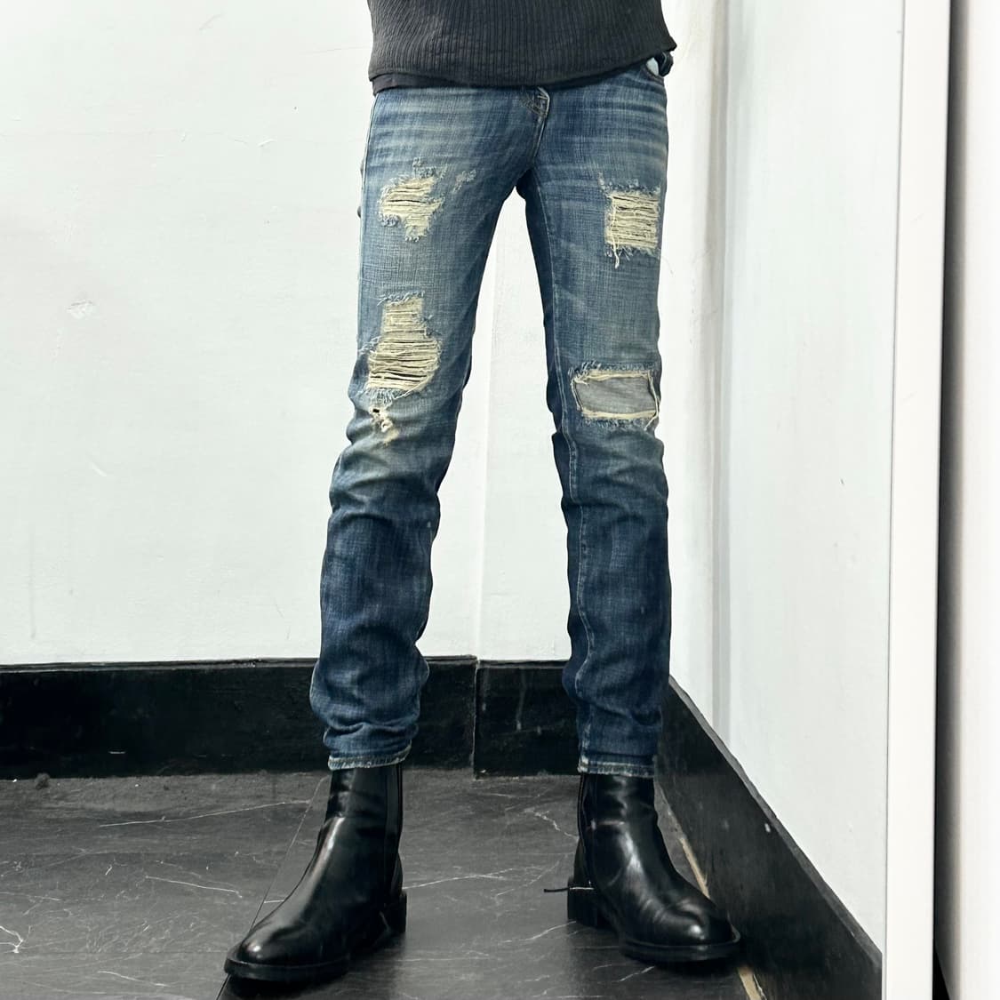 R13 알써틴 데미지 릴렉스드 스키니 데님 팬츠 상품이미지2