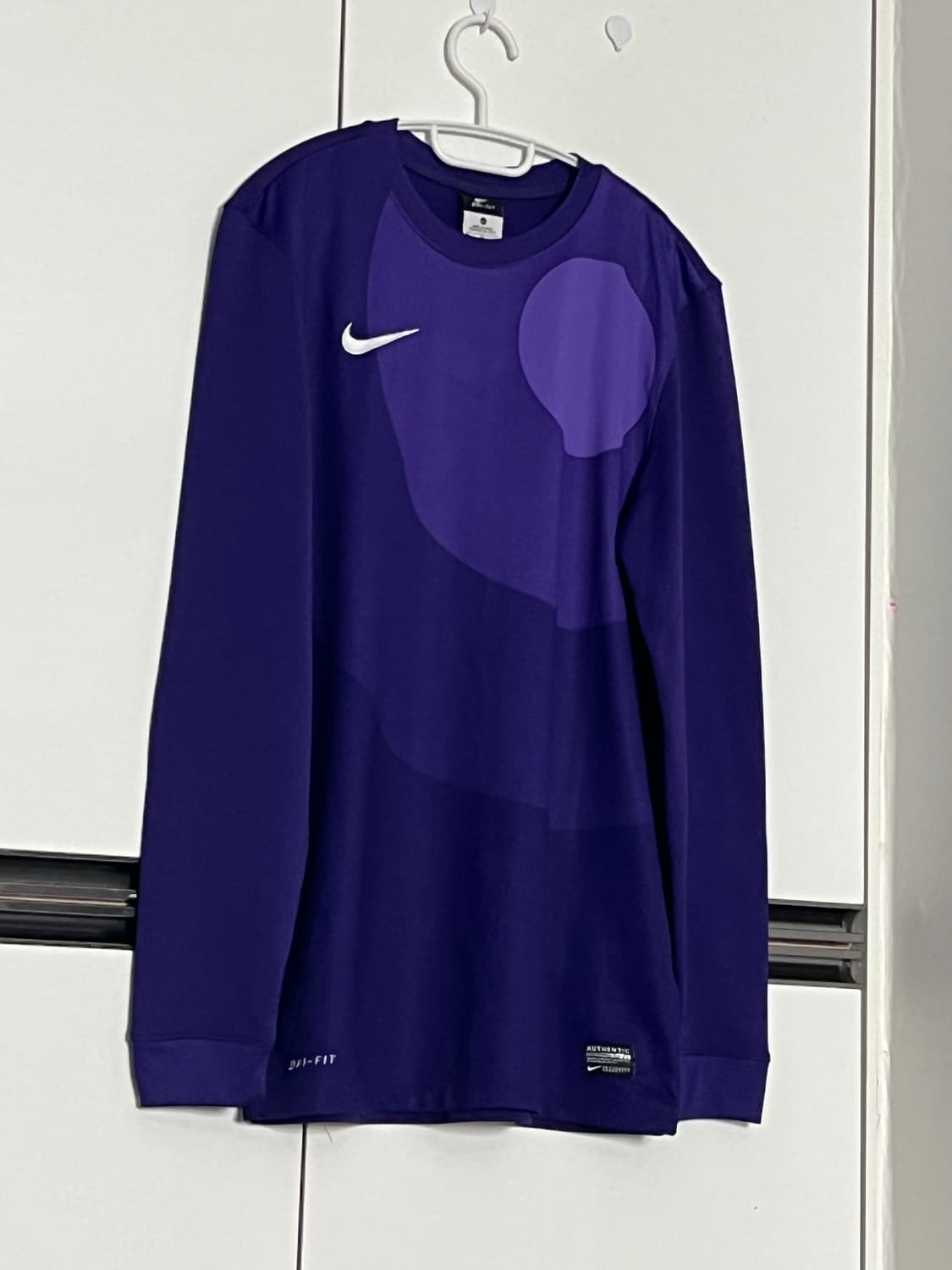 나이키 롱슬리브 상품이미지1