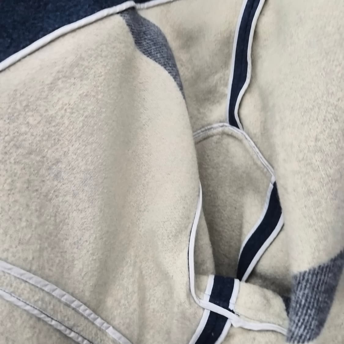 이세이미야케 네이비 스트라이프 후드 코트 남성 L 상품이미지3