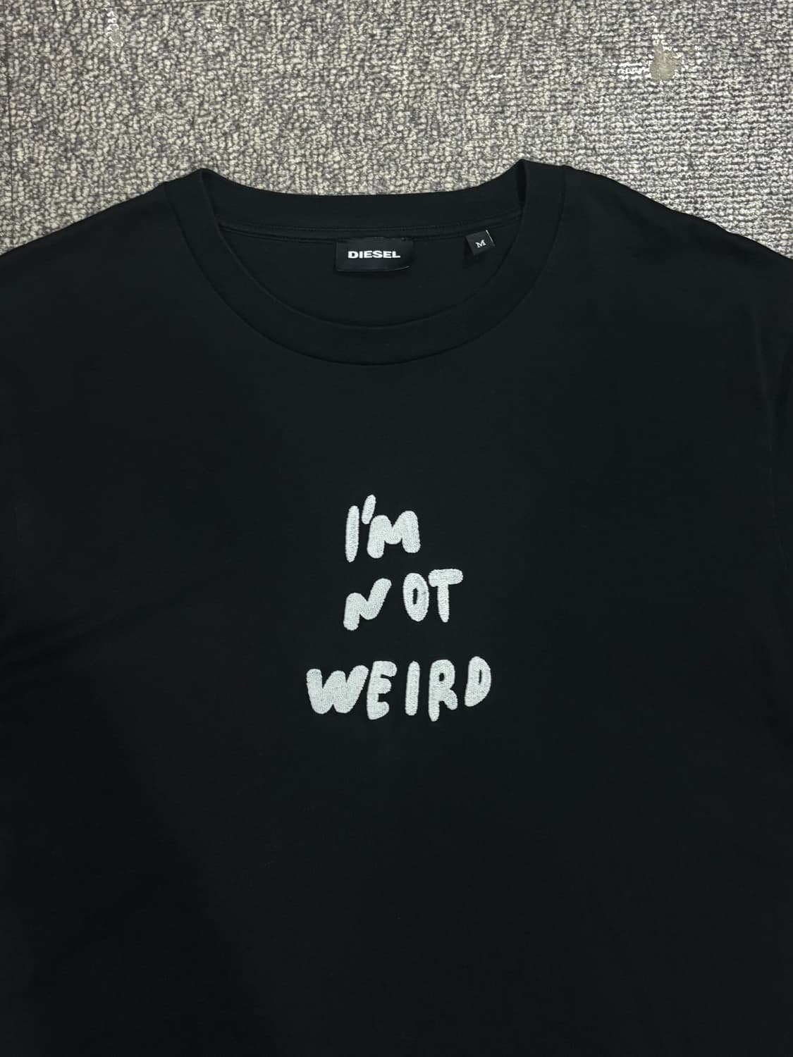 디젤 i’m not weird 반팔 상품이미지3