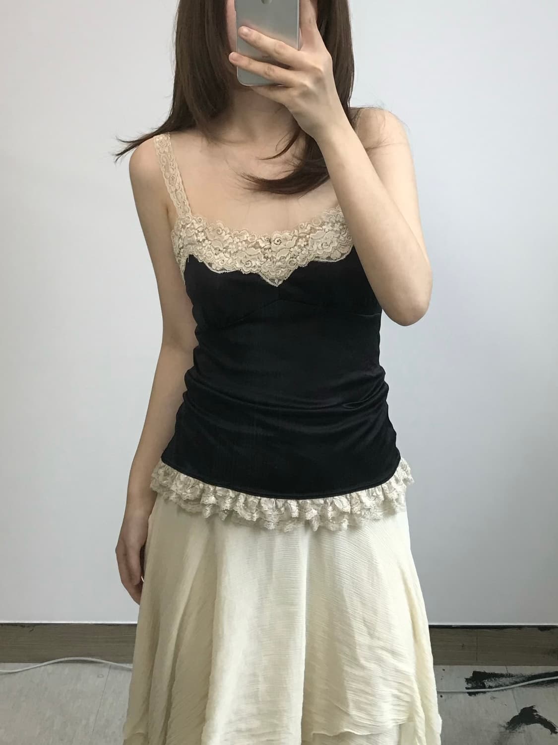 빈티지 레이스 새틴 나시 상품이미지1