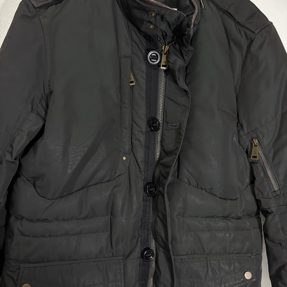 100 일꼬르소 다크그레이 구스다운 점퍼 상품이미지2