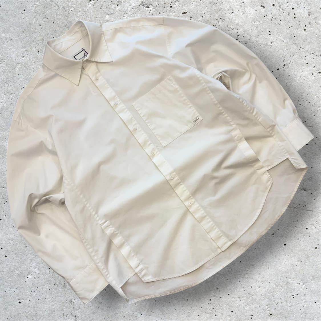 [50] 23ss 우영미 파리 빅로고 셔츠 화이트 D560 상품이미지2
